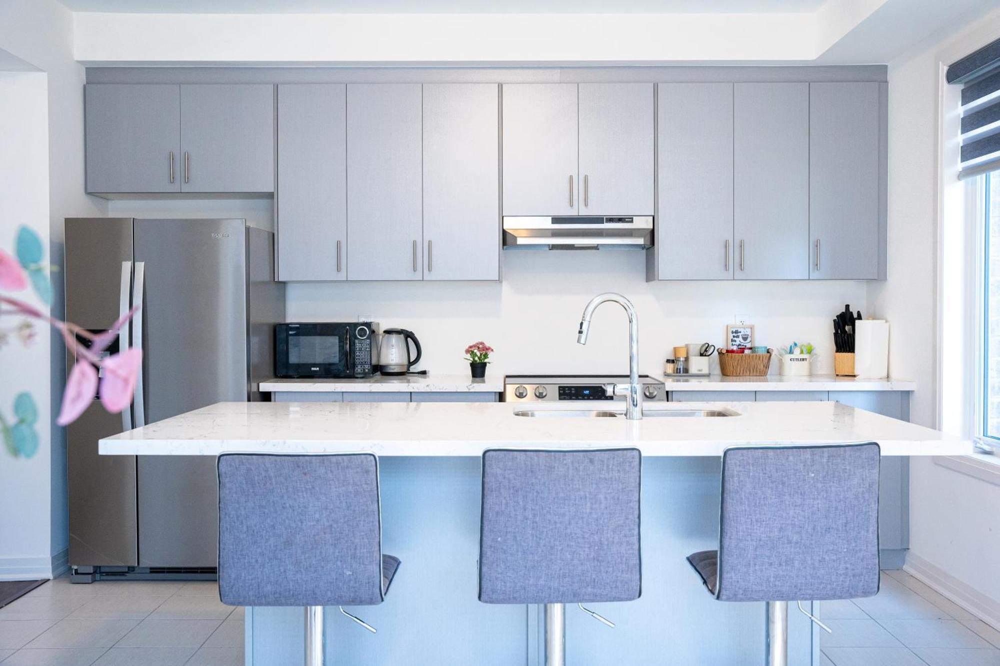 Modern 4Br House In Barrie! Villa Exterior photo